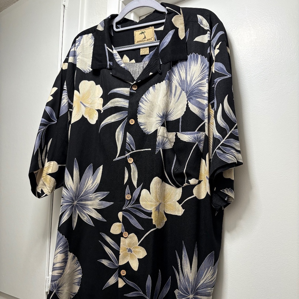 Jamaica Jaxx 100% silk floral Aloha shirt - size XL